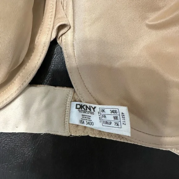 Victoria's Secret Bra Set - Cream, Gray, Black, Tan - Picture 2 of 8